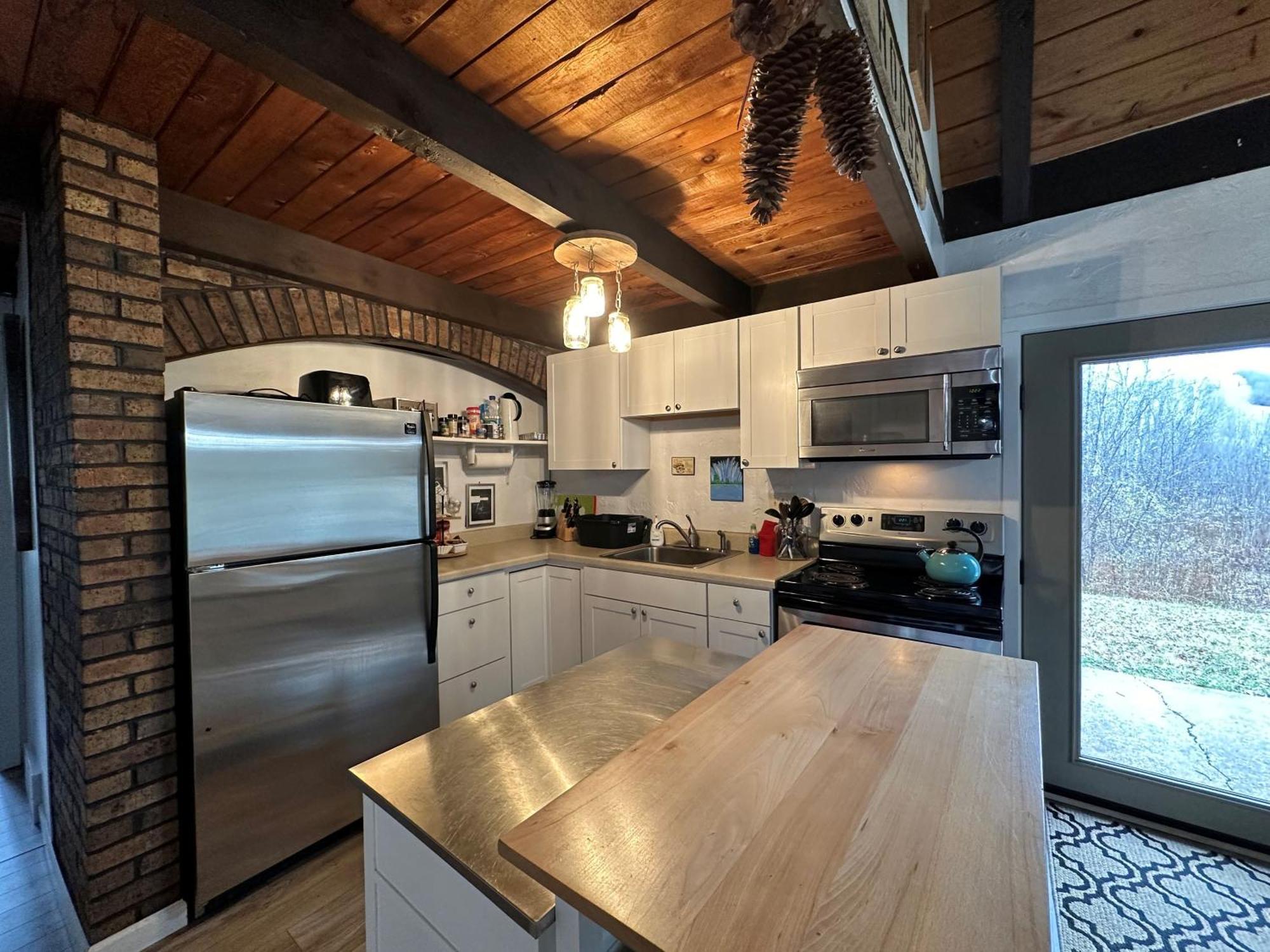 Husky House Villa Bessemer Екстериор снимка