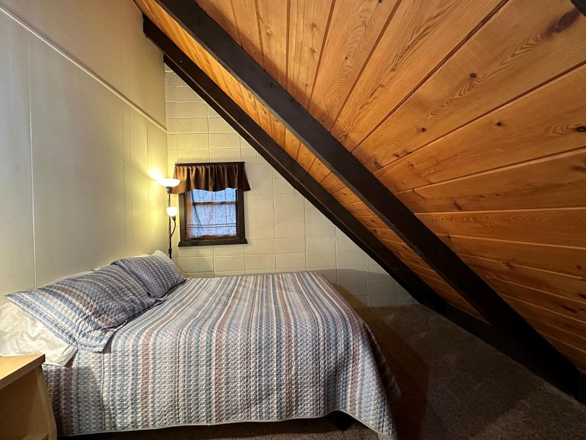 Husky House Villa Bessemer Екстериор снимка