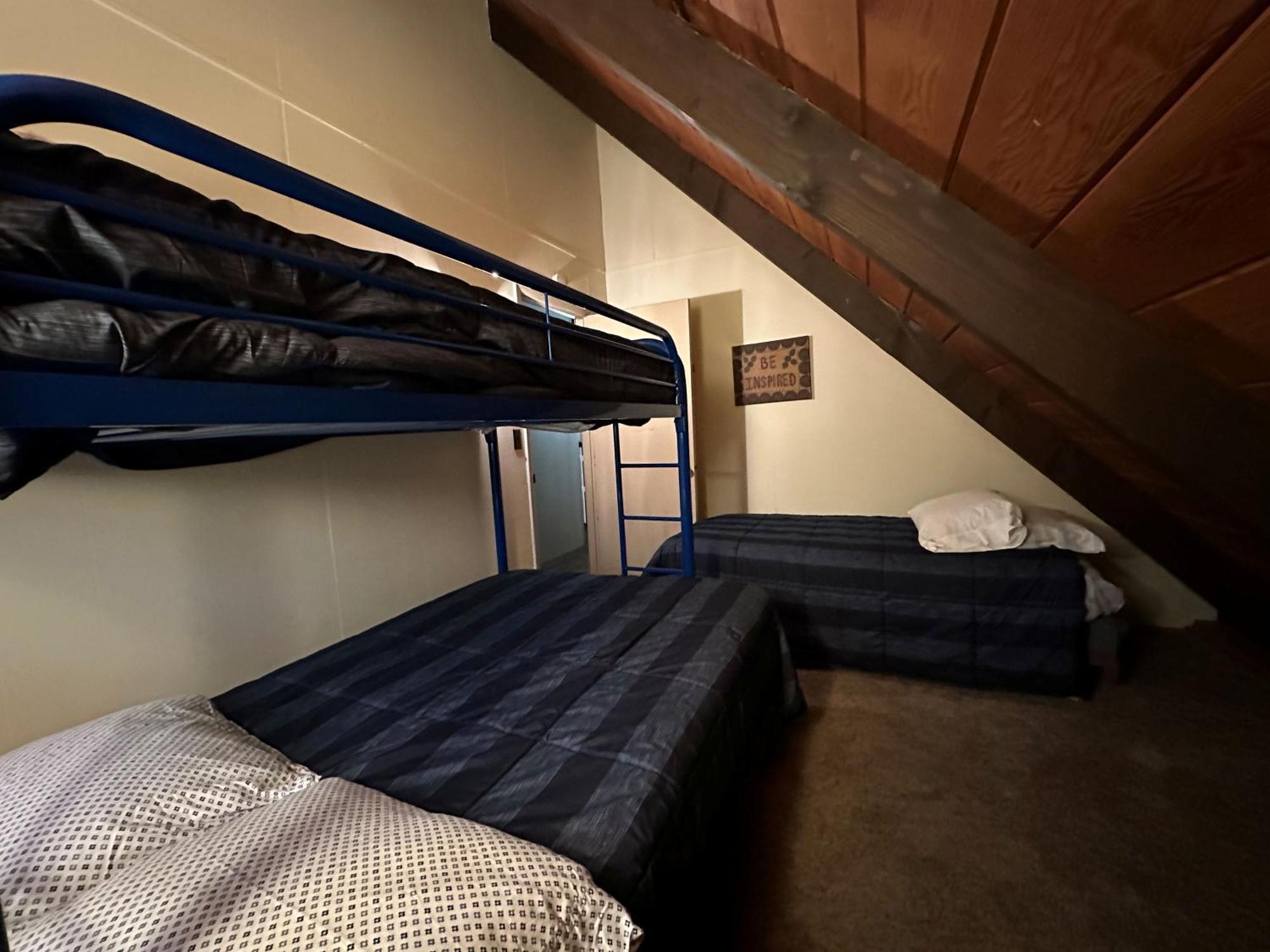 Husky House Villa Bessemer Екстериор снимка